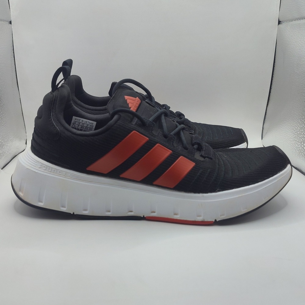 Adidas Swift Run 23 Running Shoes Mens 7.5 Black Mesh Scarlet Red IG4706 - Picture 3 of 10